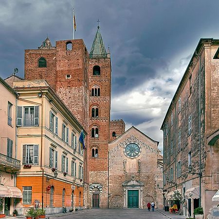 La Casa Dei Nonni Albenga Exterior foto
