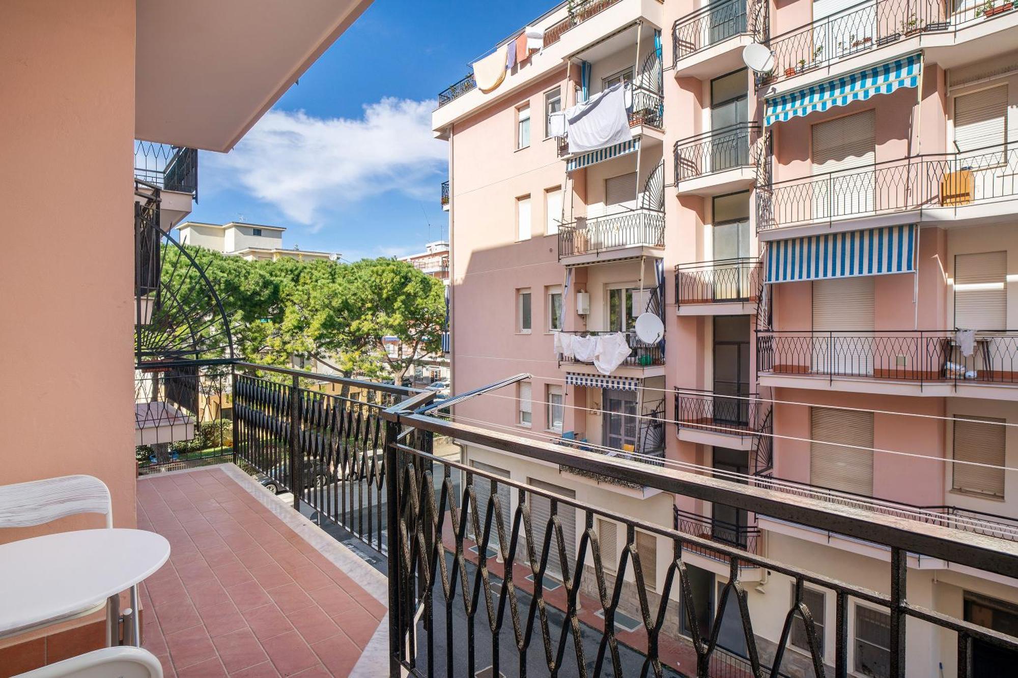 La Casa Dei Nonni Albenga Exterior foto